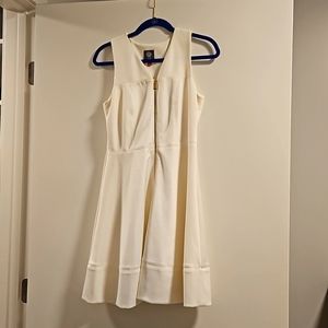White sleeveless zipper dress
